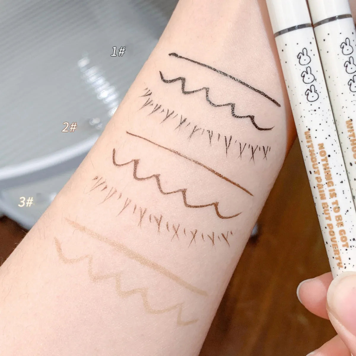 0.05mm slim eyeliner is smooth and durable, slim, quick-drying, long-lasting eyeliner, 4 colors, waterproof, non-smudging